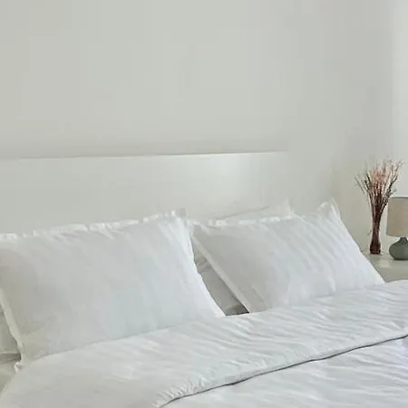 לינה וארוחת בוקר Fgb 3*